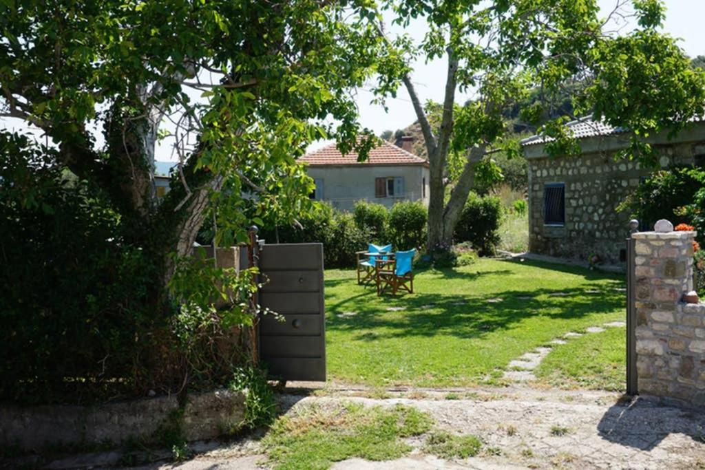 Ατθισ Cozy Cottage Argyra Экстерьер фото